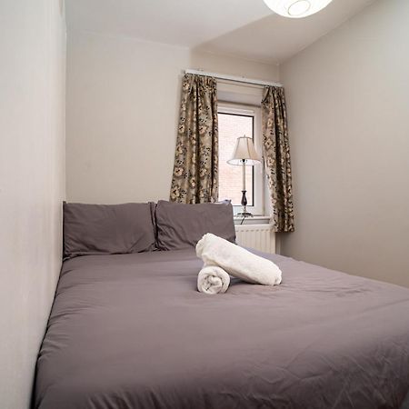 3 Bedroom Central Apartment In Belfast City Centre المظهر الخارجي الصورة