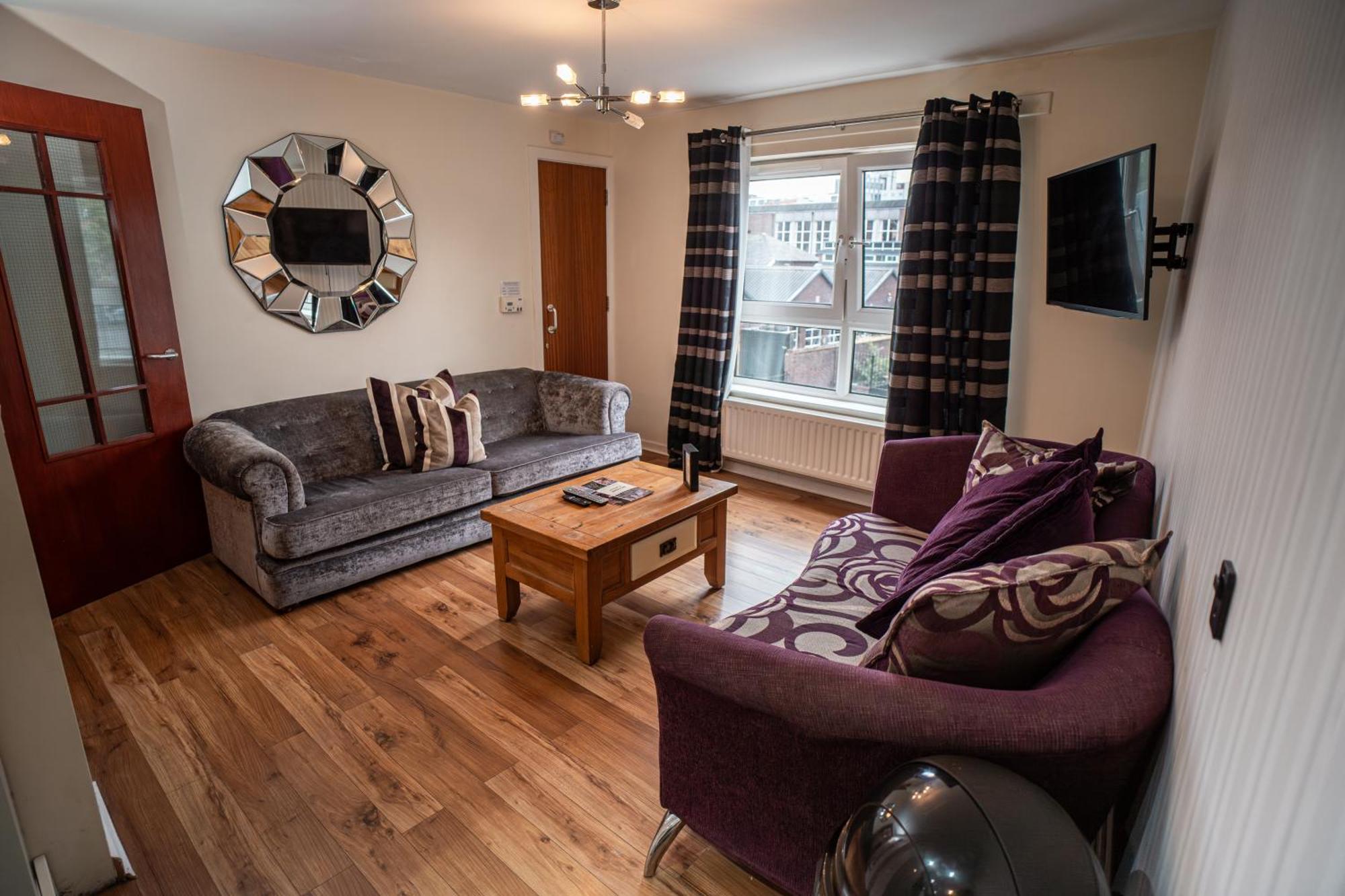 3 Bedroom Central Apartment In Belfast City Centre المظهر الخارجي الصورة
